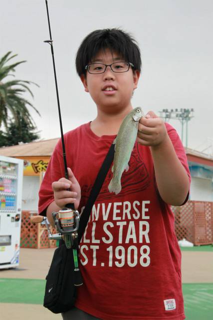 としまえんフィッシングエリア 釣果