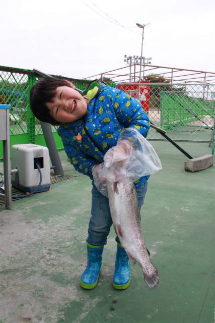 としまえんフィッシングエリア 釣果