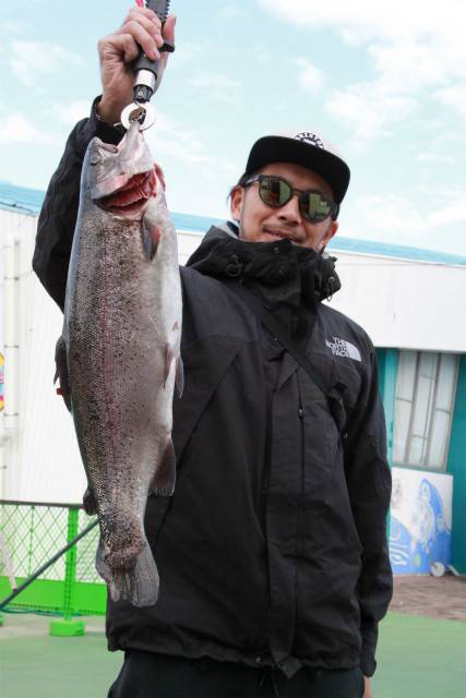 としまえんフィッシングエリア 釣果