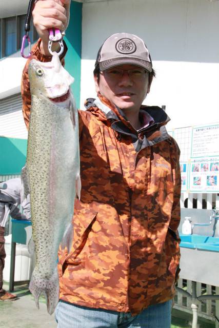 としまえんフィッシングエリア 釣果