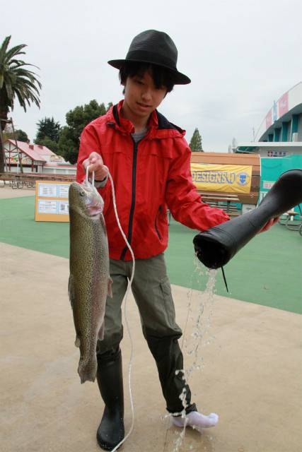 としまえんフィッシングエリア 釣果
