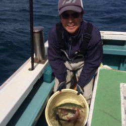丸万釣船 釣果