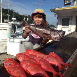 晃山丸 釣果