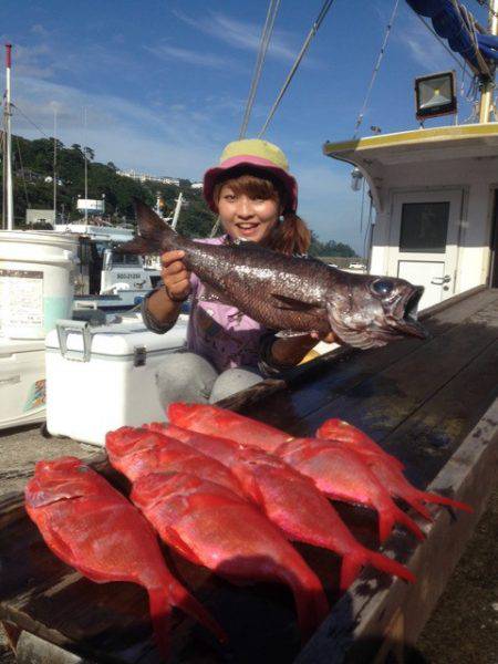 晃山丸 釣果