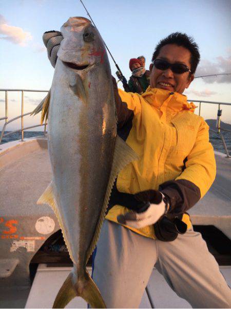 海楽隊 華栞丸 釣果