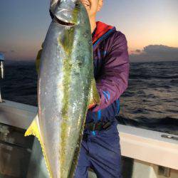 海楽隊 華栞丸 釣果