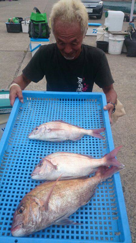 第三共栄丸 釣果