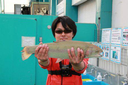 としまえんフィッシングエリア 釣果