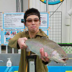 としまえんフィッシングエリア 釣果