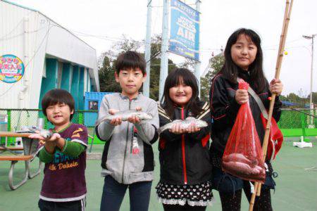 としまえんフィッシングエリア 釣果