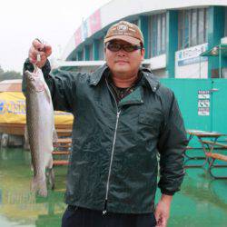 としまえんフィッシングエリア 釣果