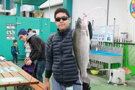 としまえんフィッシングエリア 釣果