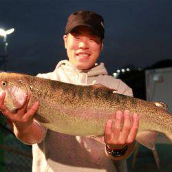 としまえんフィッシングエリア 釣果