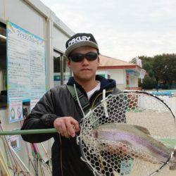 としまえんフィッシングエリア 釣果