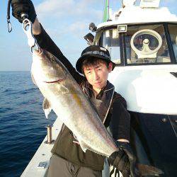 エンペラー 釣果