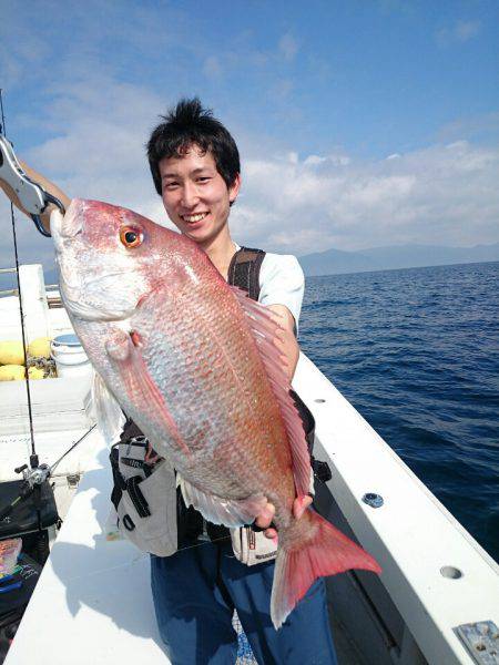 エンペラー 釣果