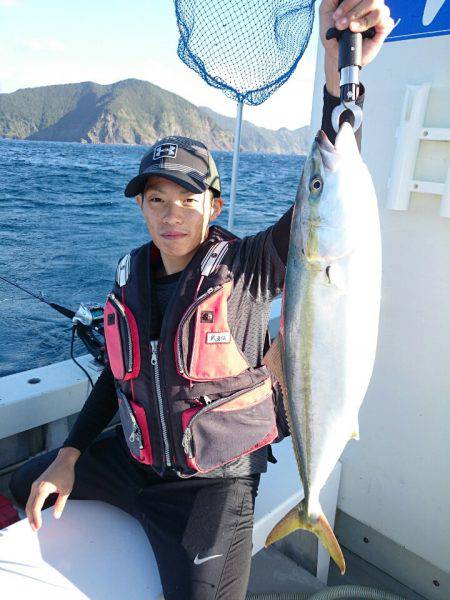 エンペラー 釣果