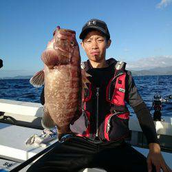 エンペラー 釣果