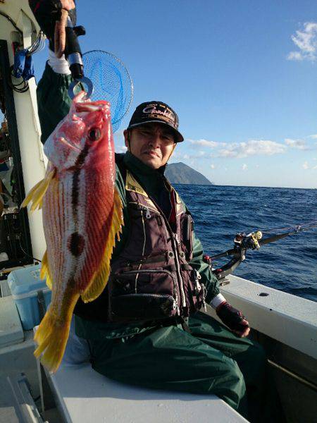 エンペラー 釣果