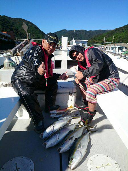 エンペラー 釣果