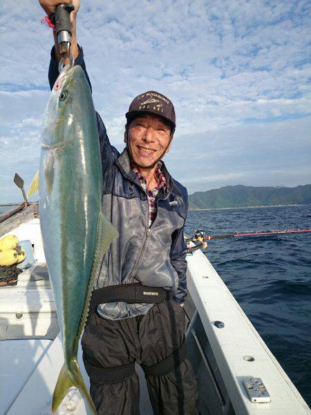 エンペラー 釣果