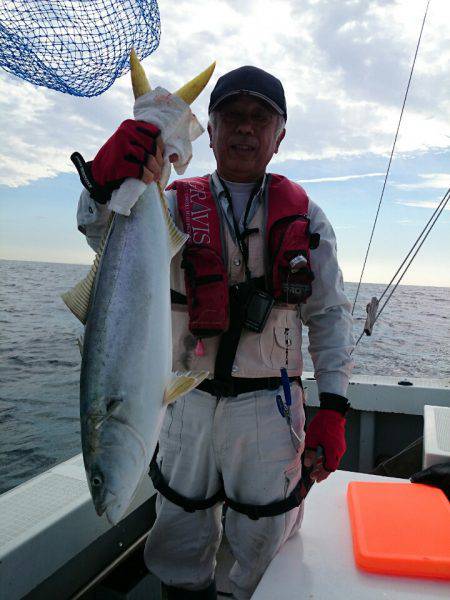 エンペラー 釣果