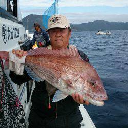 エンペラー 釣果