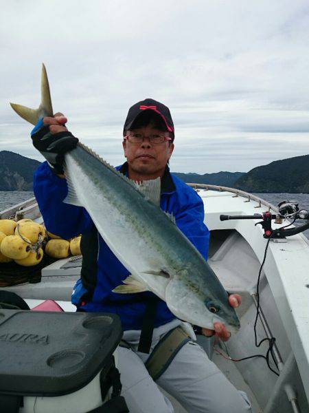 エンペラー 釣果