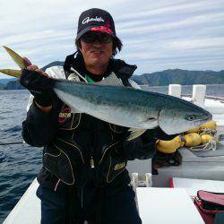 エンペラー 釣果