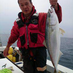 エンペラー 釣果