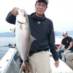 エンペラー 釣果