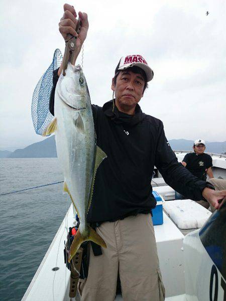 エンペラー 釣果