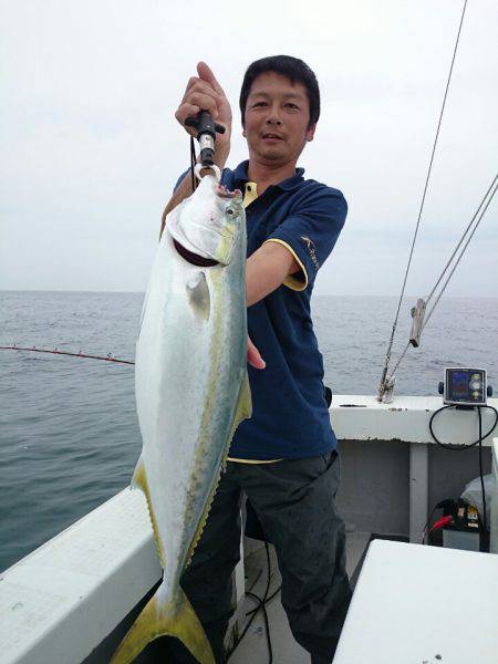 エンペラー 釣果