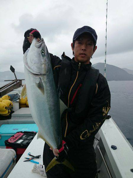 エンペラー 釣果