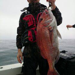 エンペラー 釣果