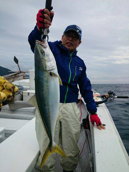 エンペラー 釣果