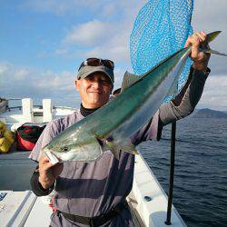 エンペラー 釣果