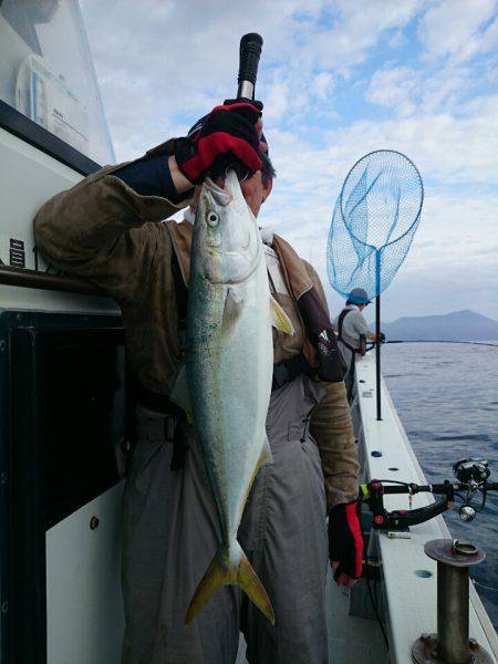 エンペラー 釣果