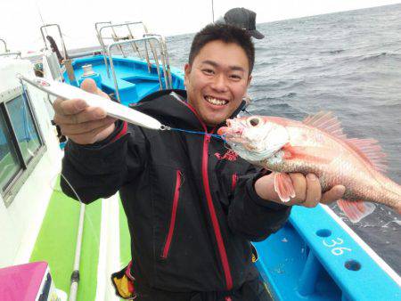 丸万釣船 釣果