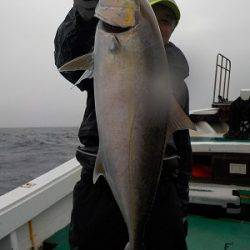 明日丸 釣果