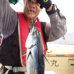 香織丸 釣果