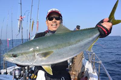 アルバトロス、朝から青物ラッシュ