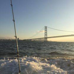 爆風荒波の中ジギング船釣行