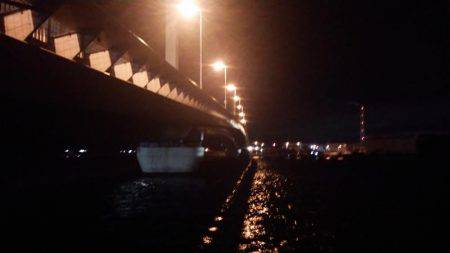 ボトムをちょんちょん