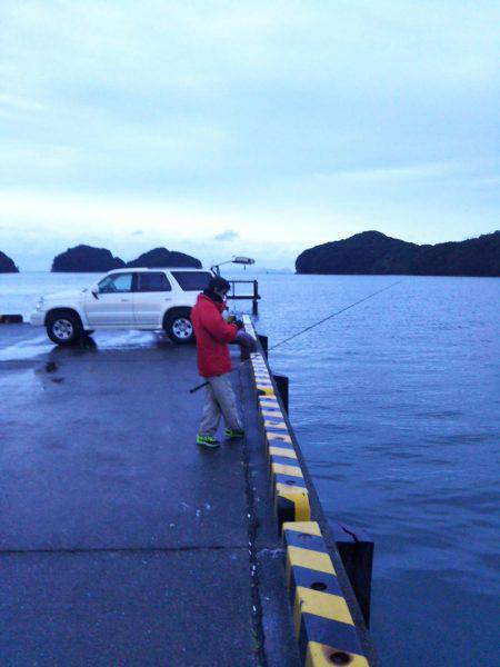 阿南市の大潟岸壁テンヤでタチウオ