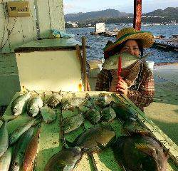 本部釣りイカダ 釣果