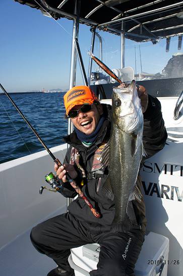 フルコンタクト 釣果