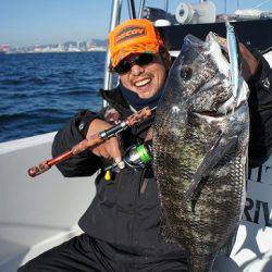 フルコンタクト 釣果