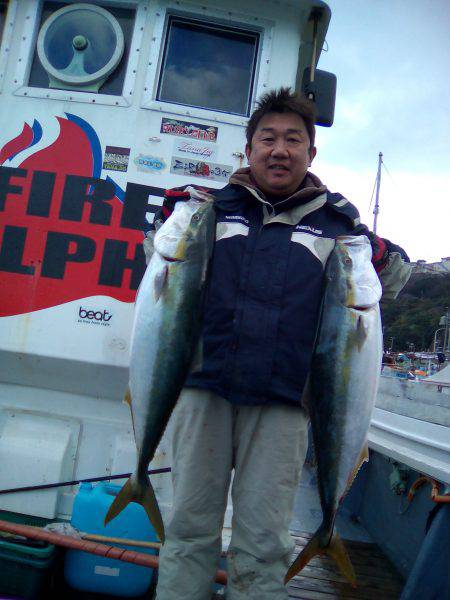 ファイヤードルフィン 釣果