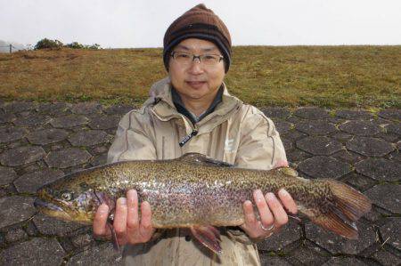 フィッシングレイクたかみや 釣果